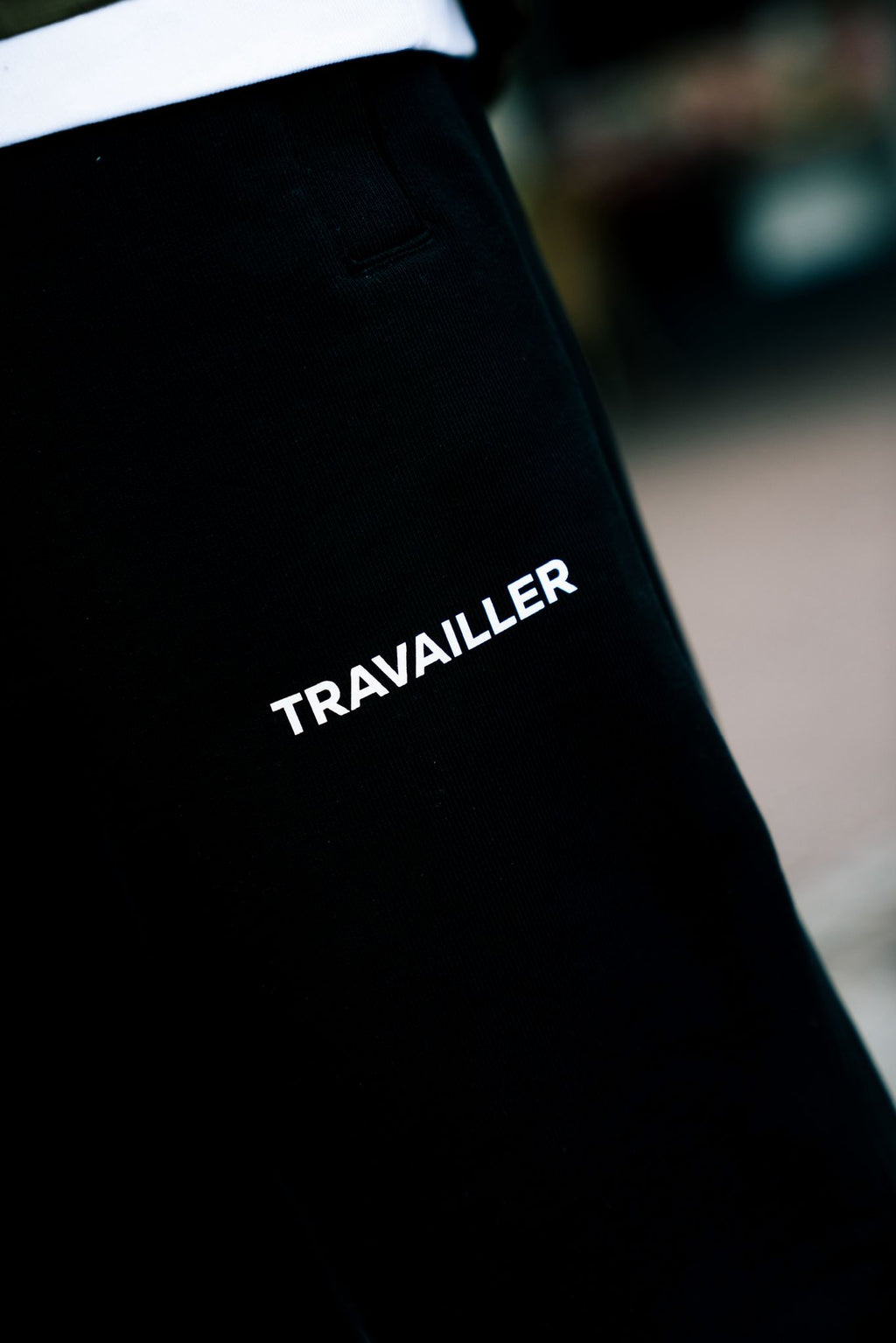 WHITE LOGO SWEATPANTS